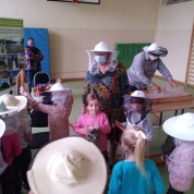 Spotkanie przedszkolaków z pszczelarzami "ZIELONEGO SIOŁA"